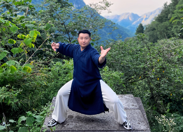 河洛快闪尽显太极风华，行业顶尖太极课程简橙依托名师梯队建设深耕太极教学